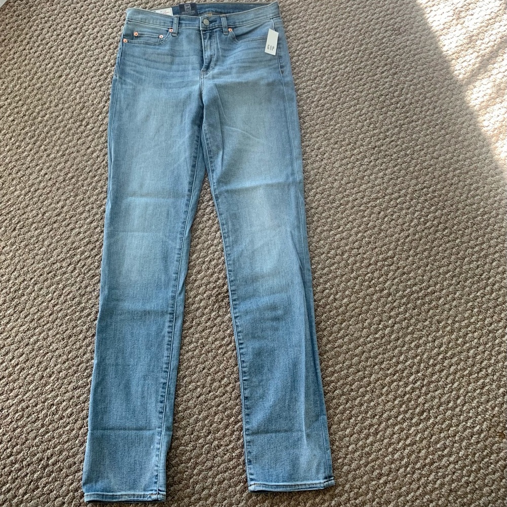 NWT Classic Straight Mid Rise Denim